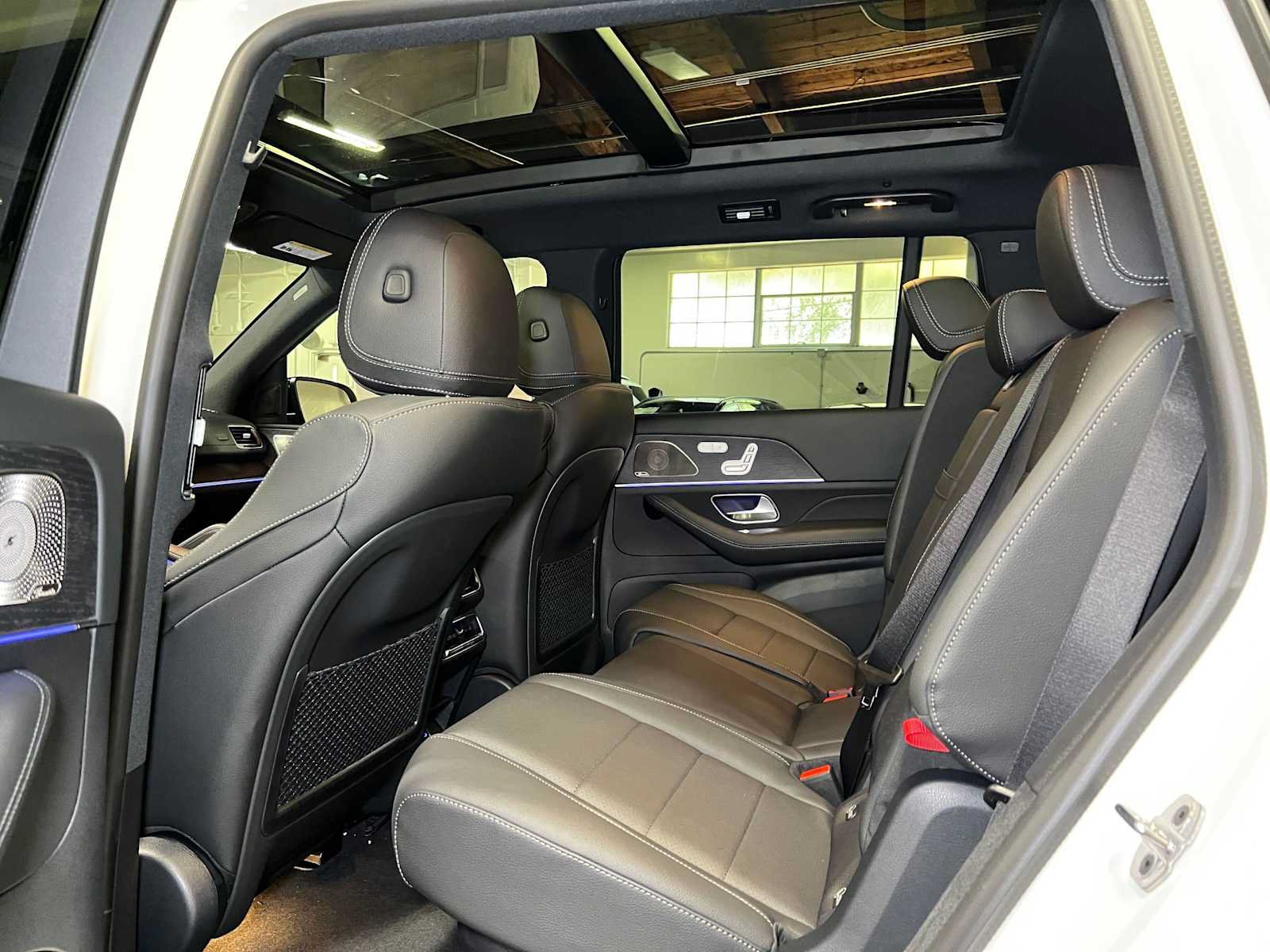 New 2026 Mercedes-Benz GLS 450 4MATIC image 19