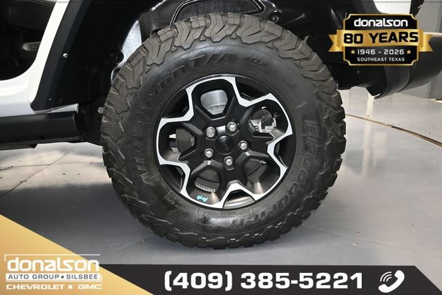 Used 2023 Jeep Wrangler Unlimited Rubicon 4xe w/ Cold Weather Group AWD/4WD image 13