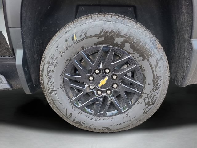 New 2026 Chevrolet Silverado EV LT w/ Plus Package AWD/4WD image 10