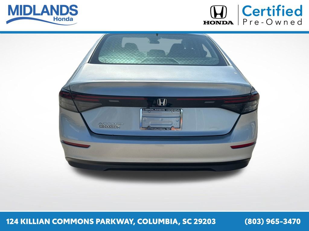 Certified 2025 Honda Accord SE image 6