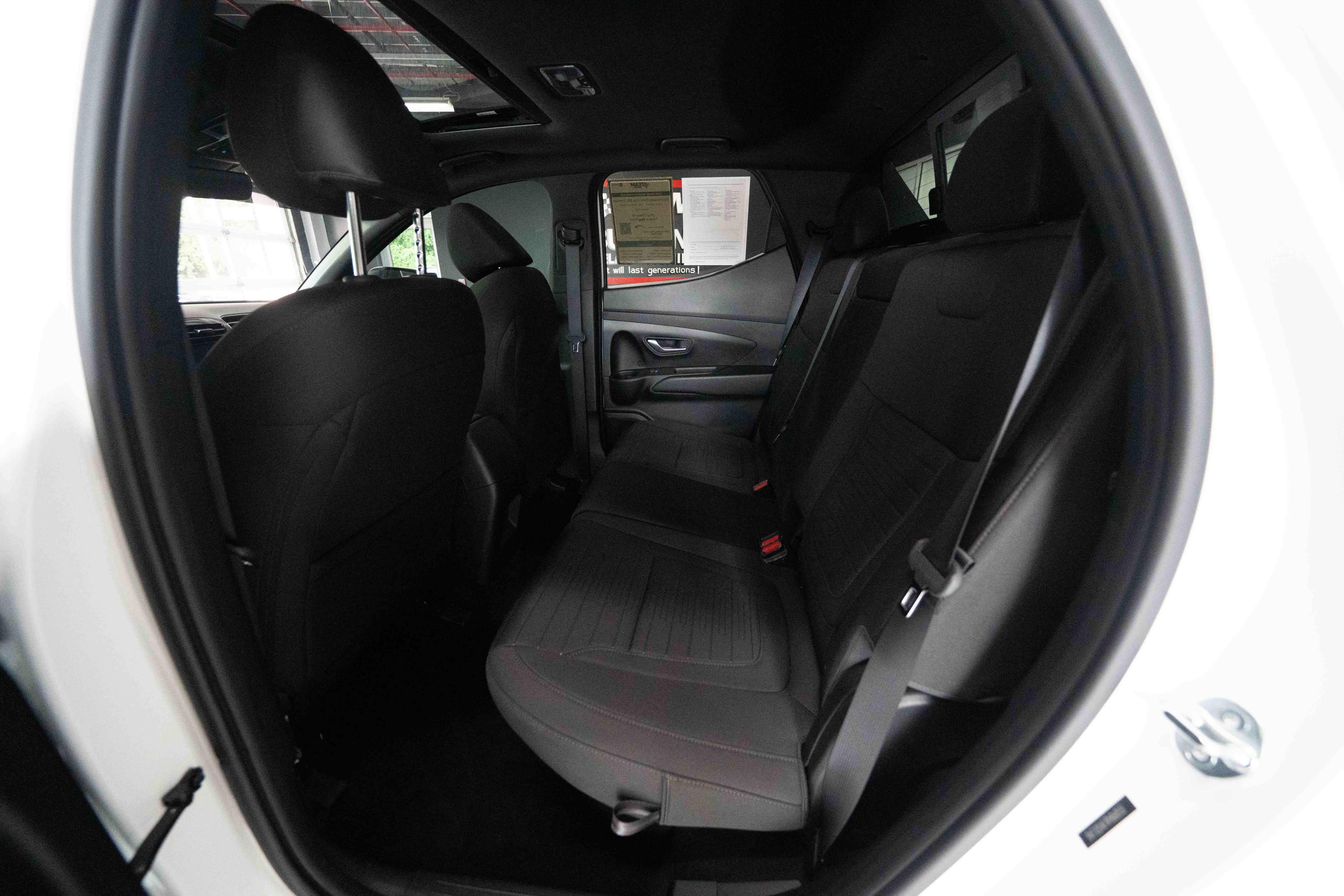 Used 2023 Hyundai Santa Cruz SEL Premium AWD/4WD image 23