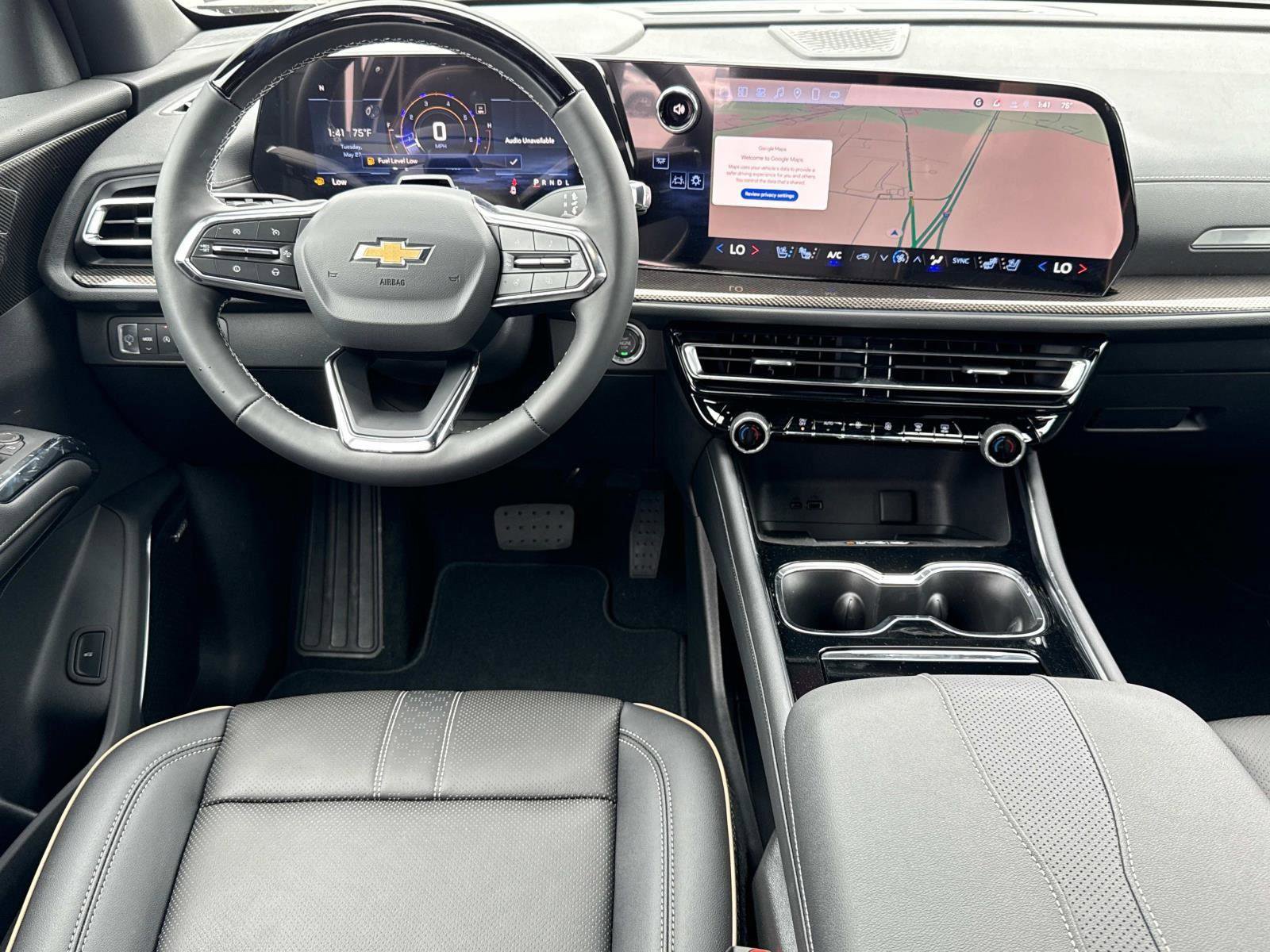 New 2025 Chevrolet Traverse High Country w/ LPO, Floor Liner Package image 2