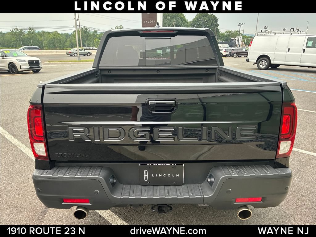 Used 2024 Honda Ridgeline Black Edition image 4