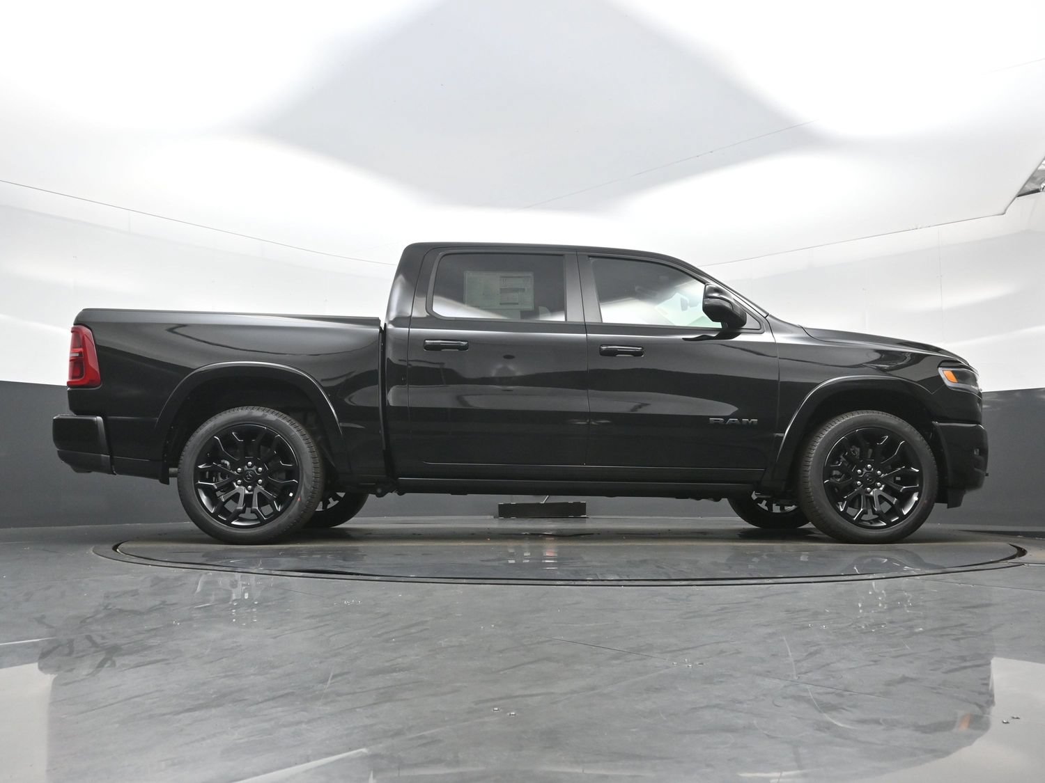 New 2026 RAM 1500 Limited w/ Night Edition AWD/4WD image 19
