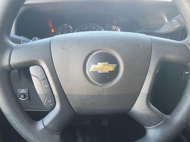 Certified 2025 Chevrolet Express 2500 Work Van 3D Extended Cargo Van w/ Driver Convenience Package image 30