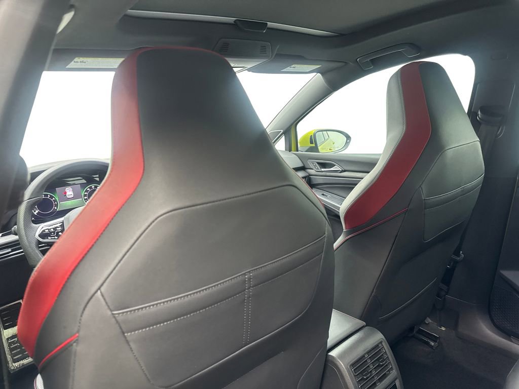 Used 2022 Volkswagen GTI Autobahn FWD image 34