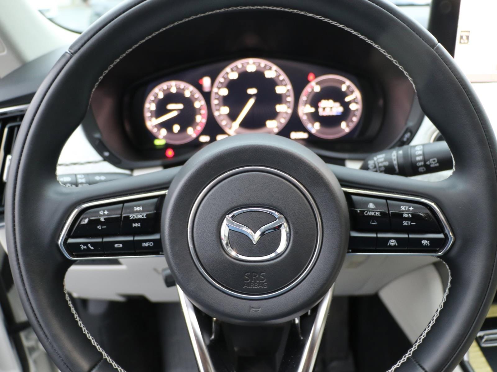 Certified 2025 MAZDA CX-90 3.3 Turbo S w/ Premium Plus AWD/4WD image 15