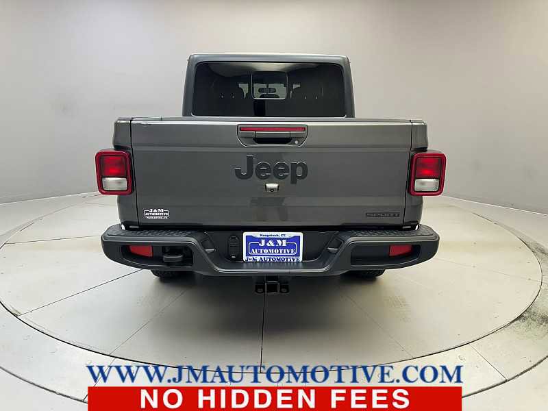 Used 2021 Jeep Gladiator Sport image 4