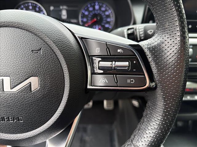Used 2023 Kia Forte GT-Line image 16