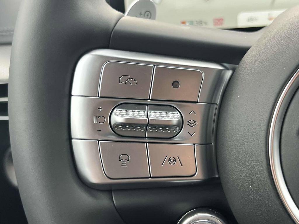 New 2024 Genesis GV60 Performance image 22