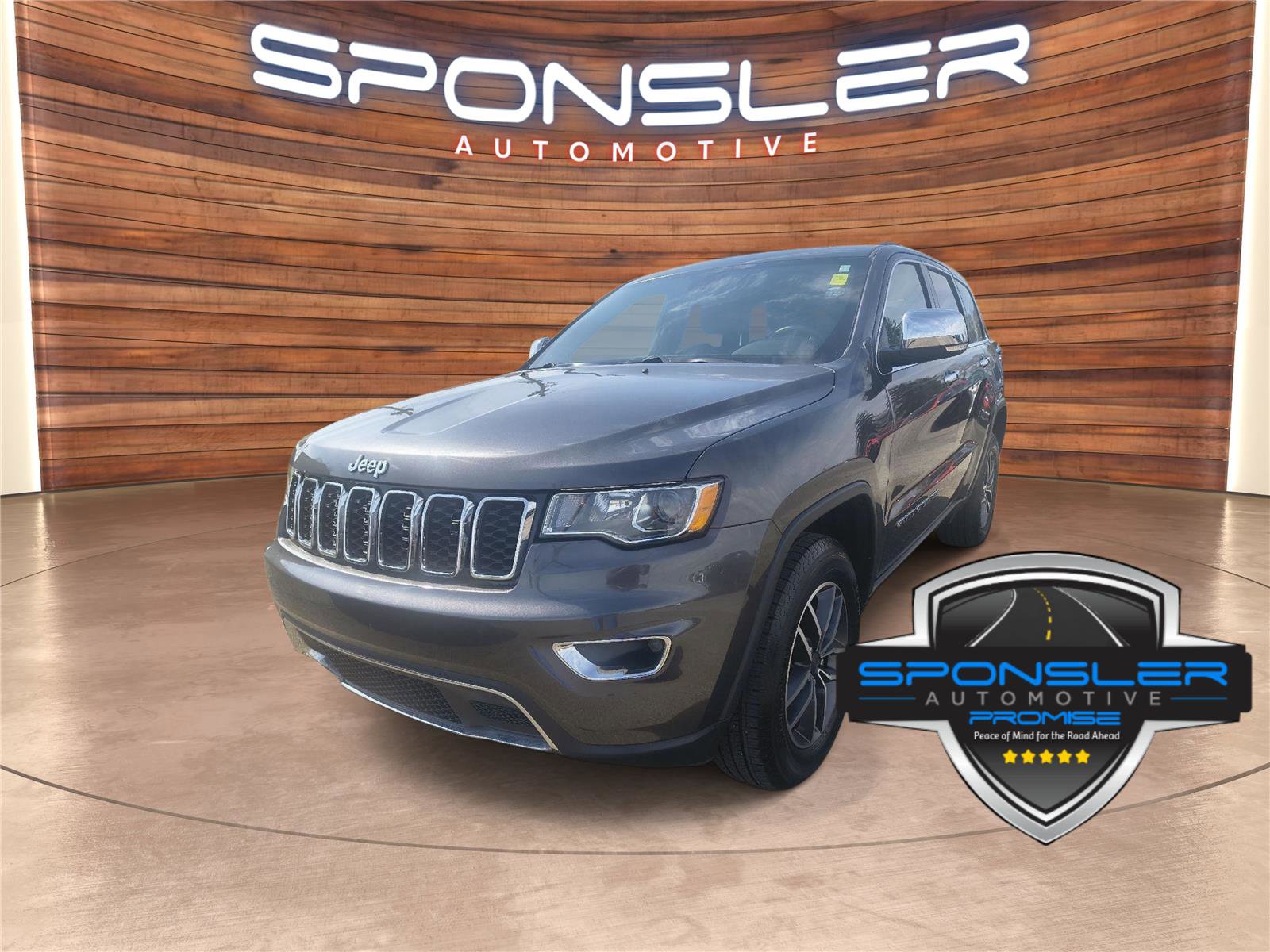 Used 2021 Jeep Grand Cherokee Limited AWD/4WD image 1