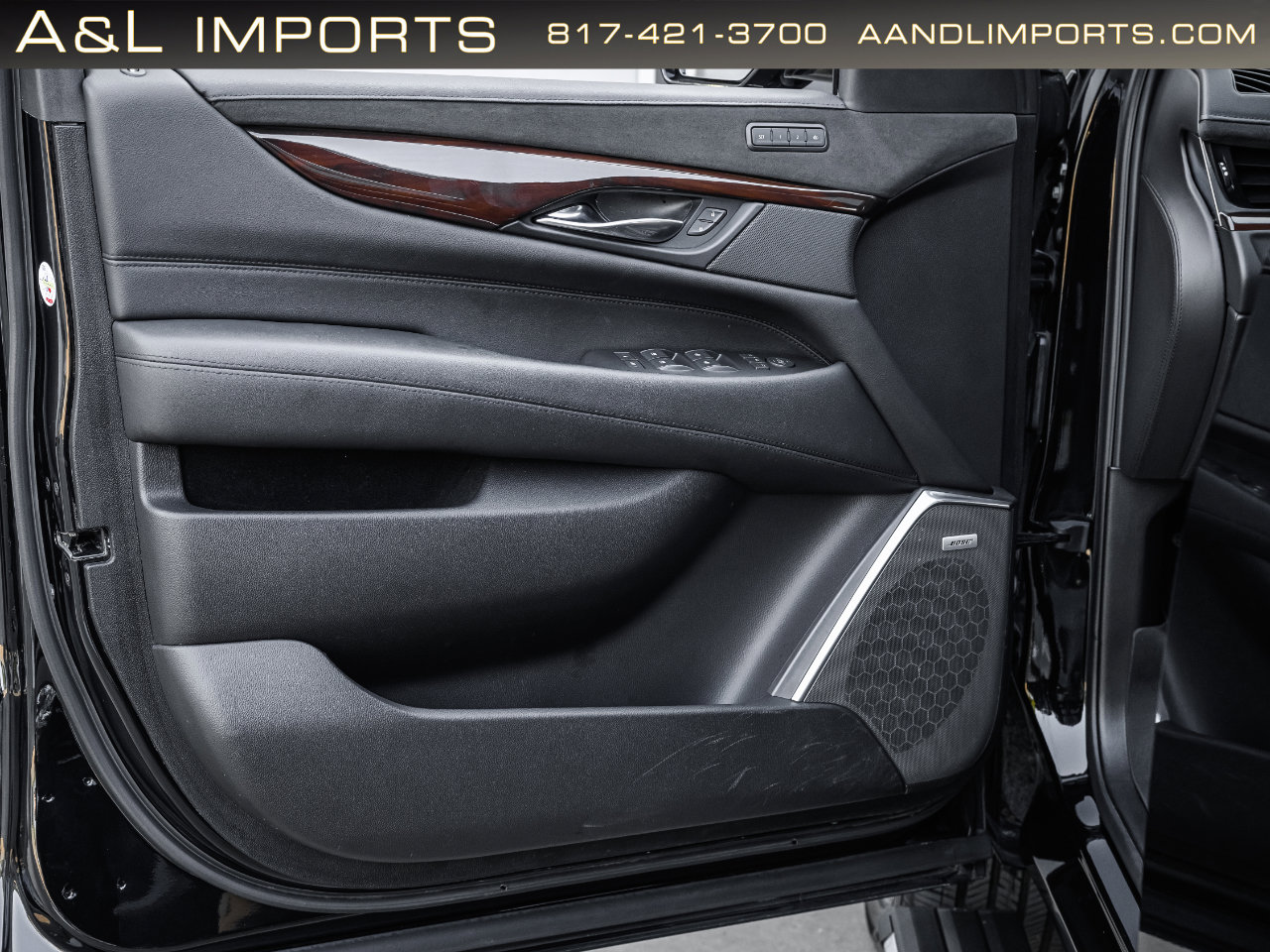 Used 2019 Cadillac Escalade ESV Premium Luxury image 43