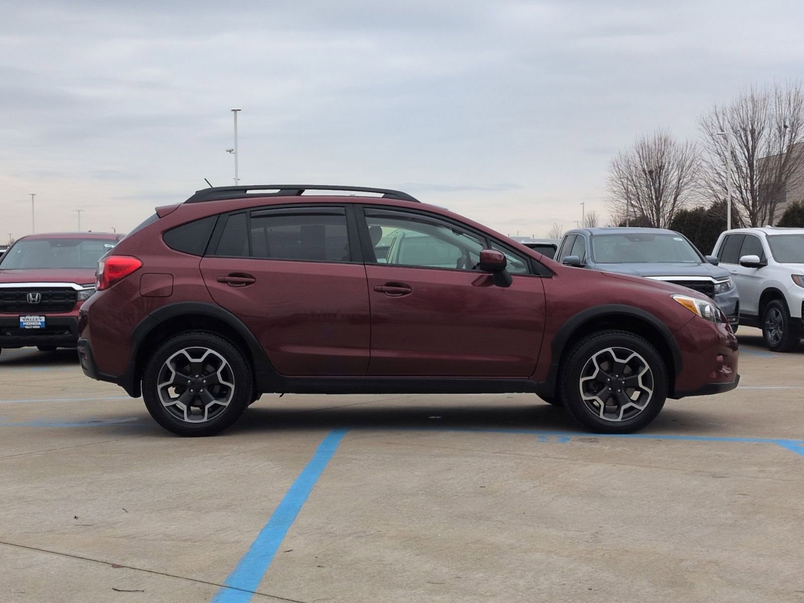 Used 2015 Subaru Crosstrek 2.0i Premium w/ Moonroof Package image 5