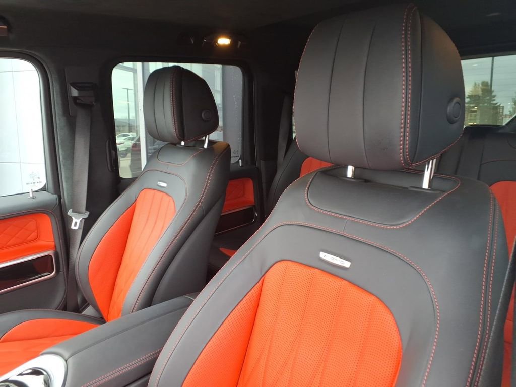 Used 2025 Mercedes-Benz G 63 AMG 4MATIC image 13