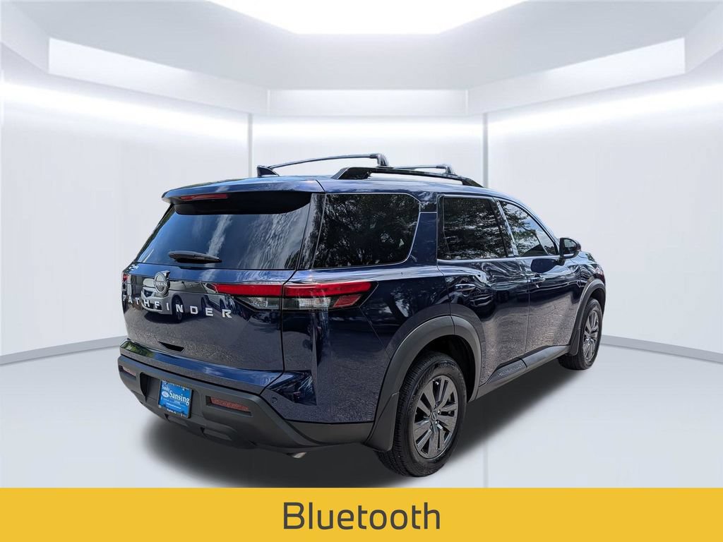 Used 2025 Nissan Pathfinder SV FWD image 6