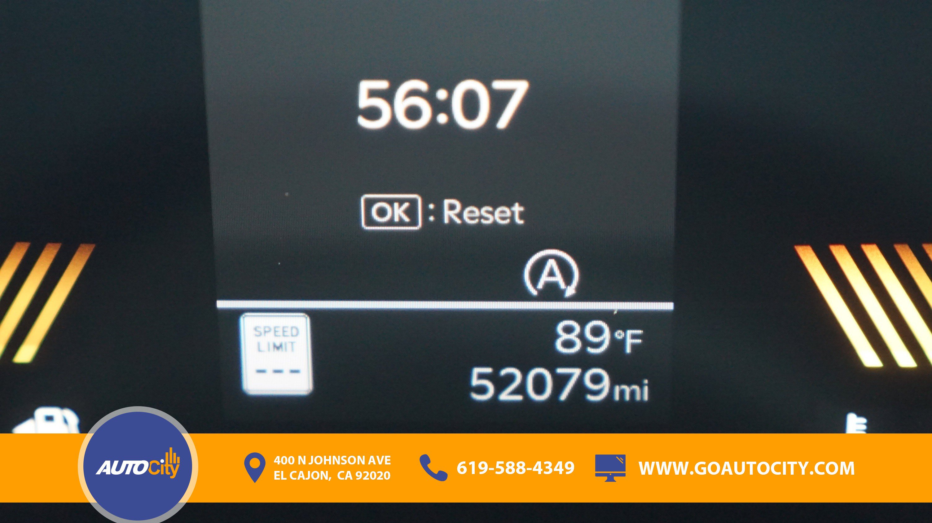 Used 2024 Kia Sorento S image 3