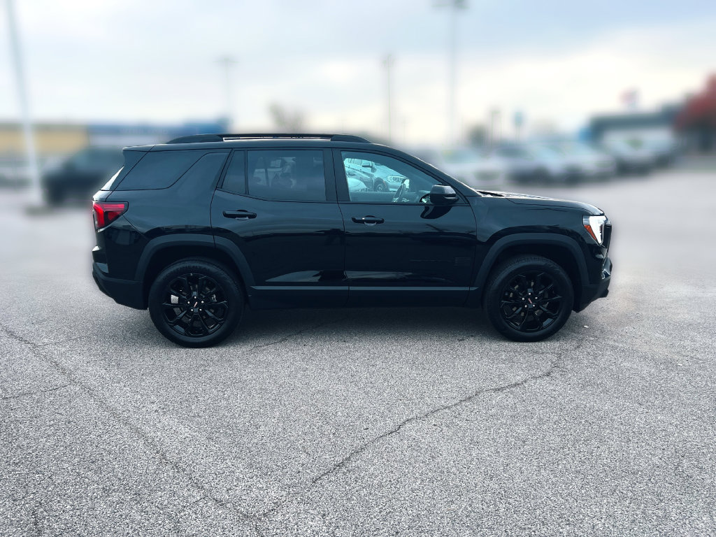 Used 2026 GMC Terrain Elevation w/ Black Edition FWD image 9