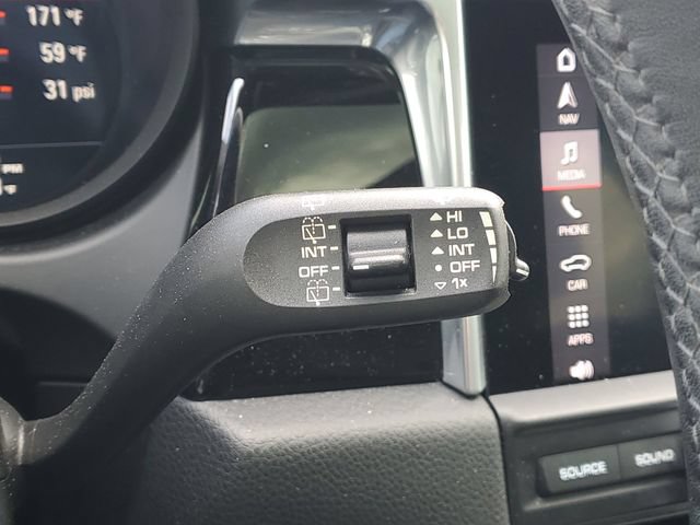 Used 2019 Porsche Macan AWD/4WD image 23