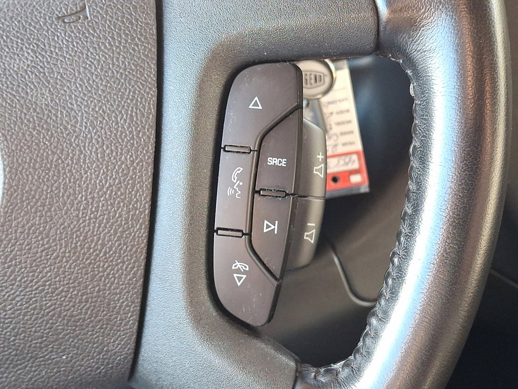 Used 2023 Chevrolet Express 2500 w/ Driver Convenience Package image 29