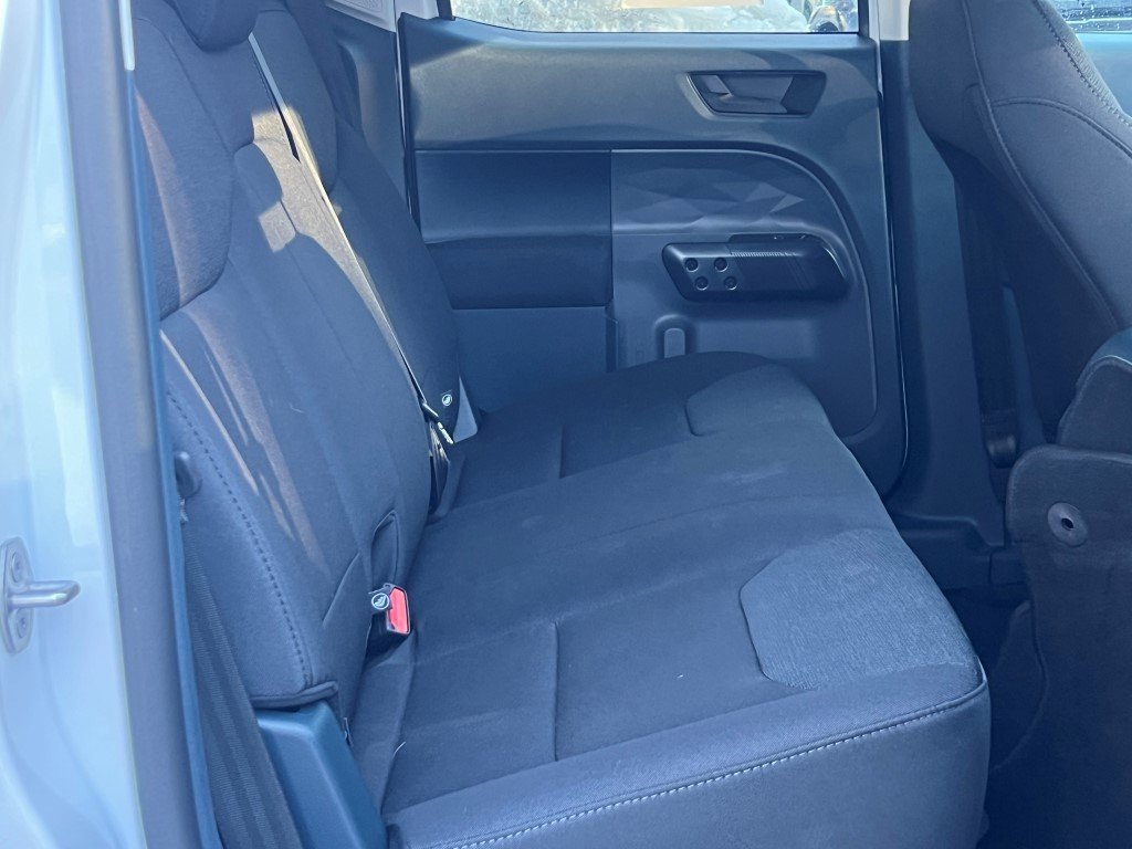 Used 2025 Ford Maverick XL image 13