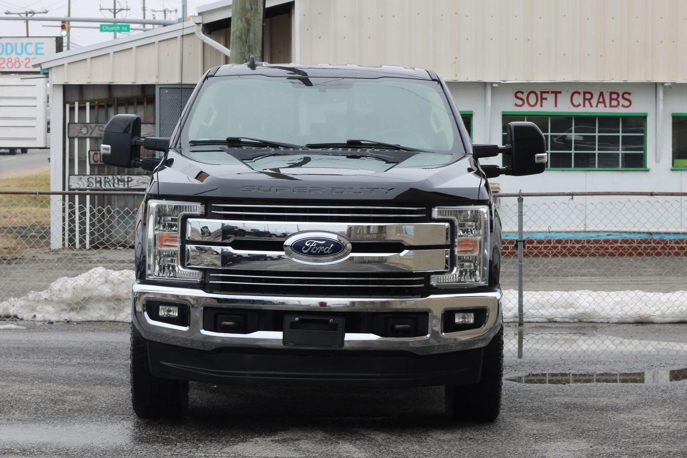 Used 2019 Ford F250 Lariat w/ Lariat Value Package image 2