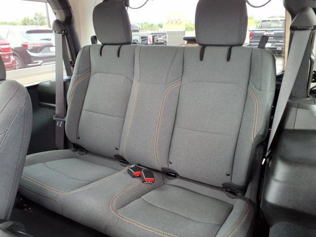 Used 2024 Jeep Wrangler Sport AWD/4WD image 25