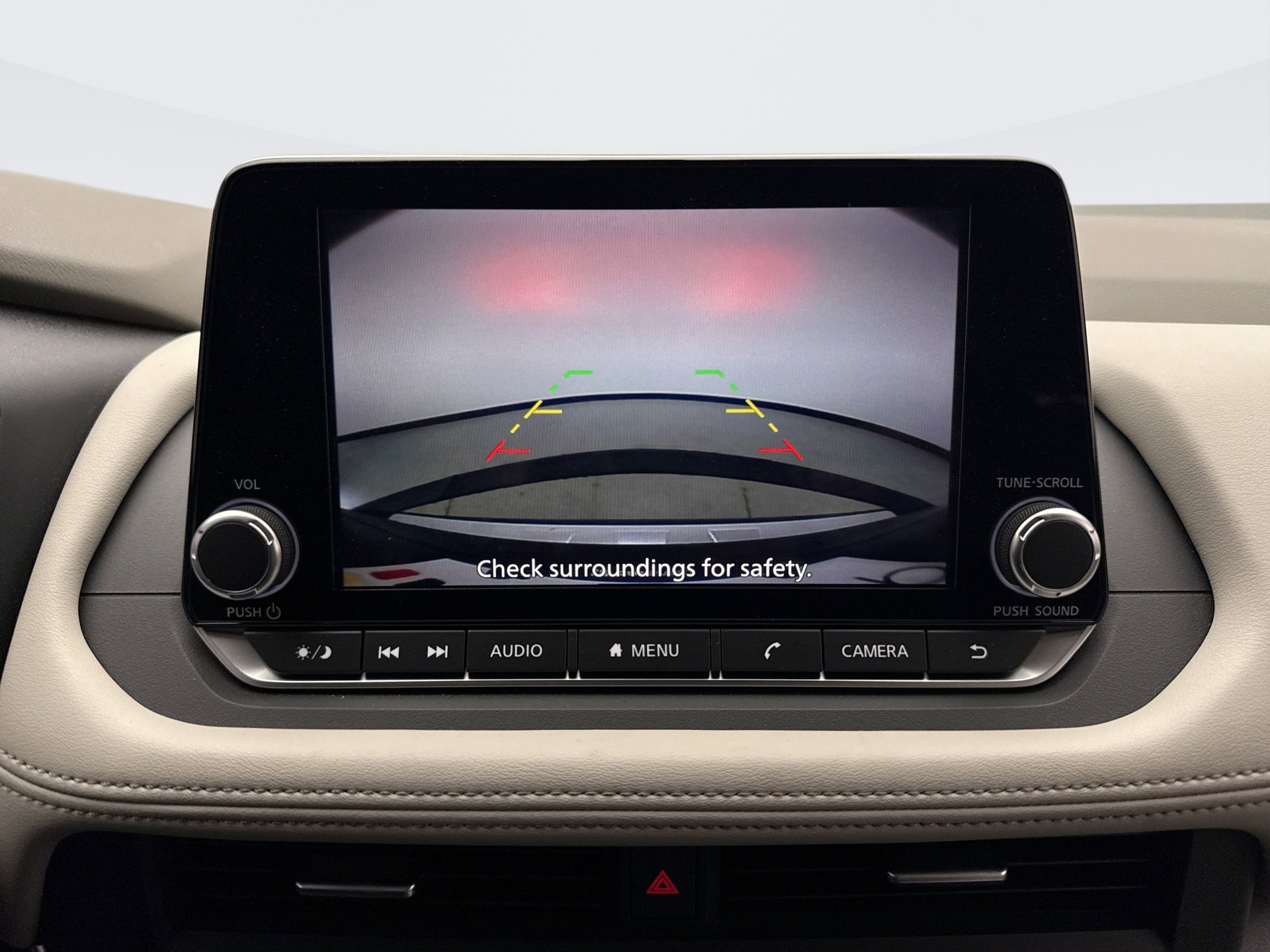 Used 2023 Nissan Rogue SV image 15