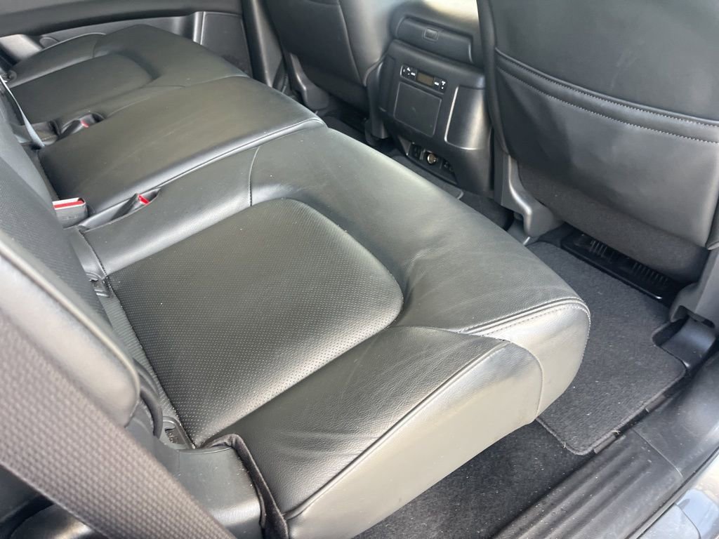 Used 2022 Nissan Armada SL image 27