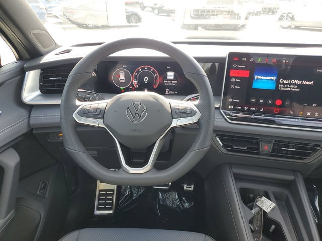 New 2026 Volkswagen Tiguan SE R-Line AWD/4WD image 13