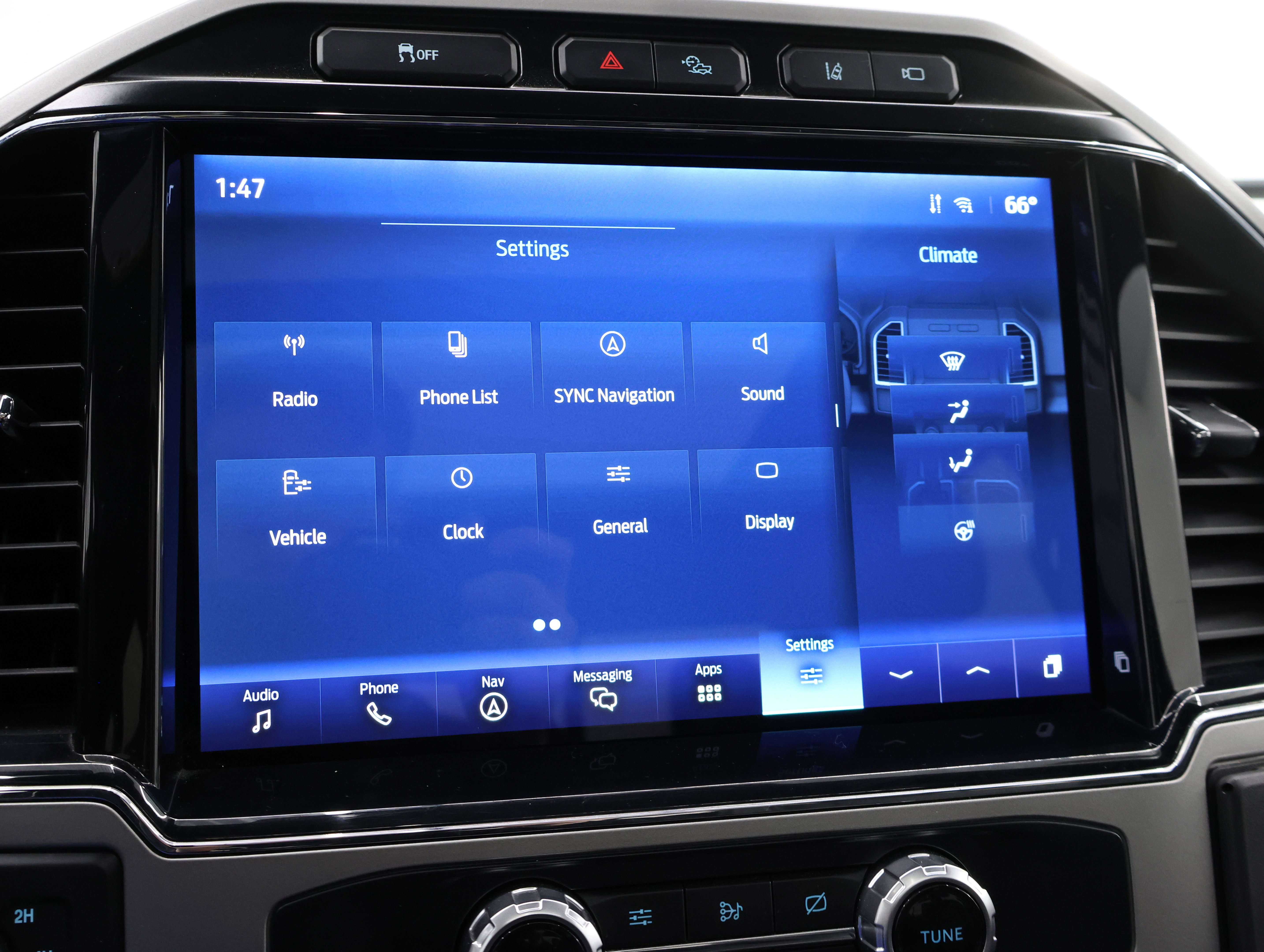 Used 2022 Ford F250 Lariat w/ Tremor Off-Road Package image 60