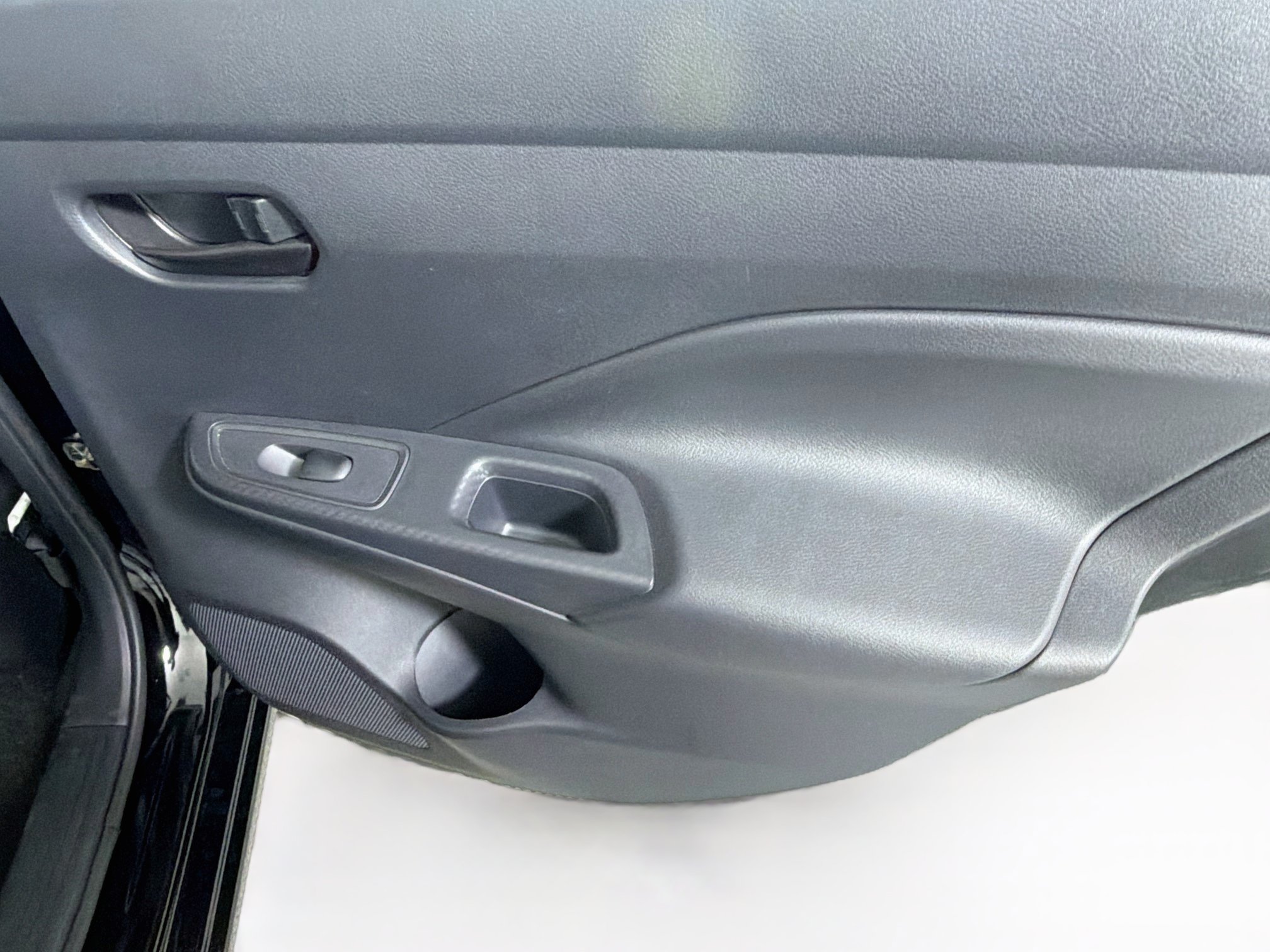 Used 2025 Nissan Versa S w/ Trunk Package FWD image 27
