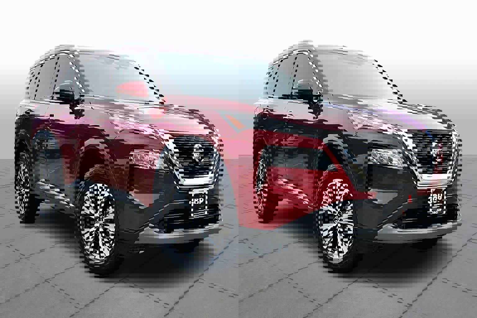 Used 2021 Nissan Rogue SV w/ Premium Package image 3