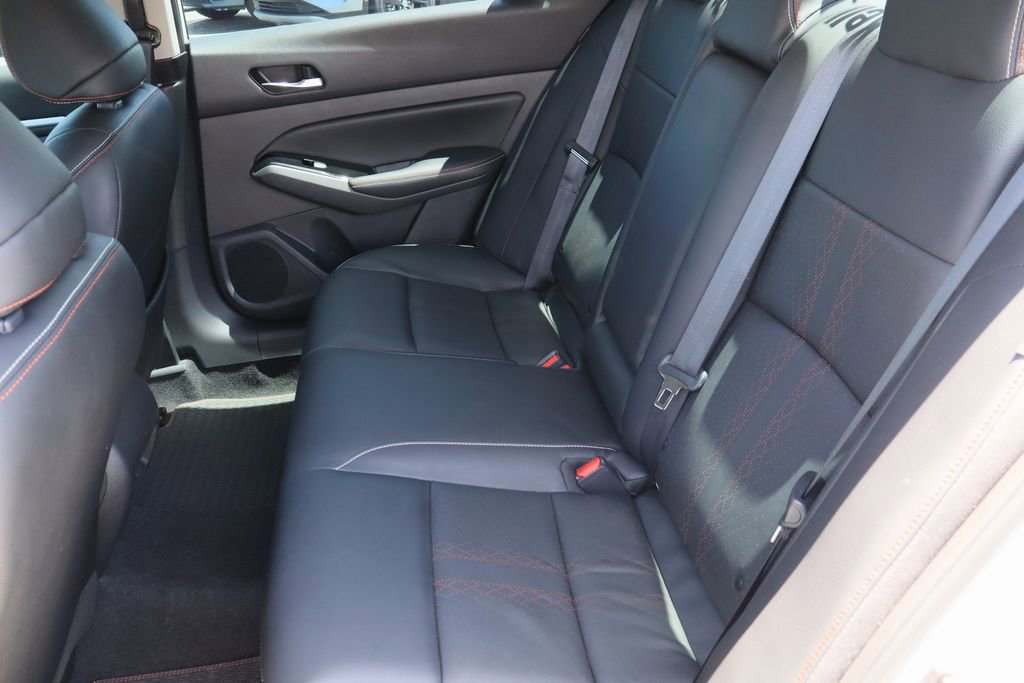 Used 2023 Nissan Altima 2.5 SR w/ SR Premium Package image 24