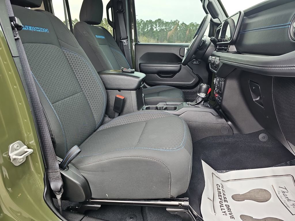 Used 2024 Jeep Wrangler Unlimited Rubicon 4xe w/ Technology Group image 13