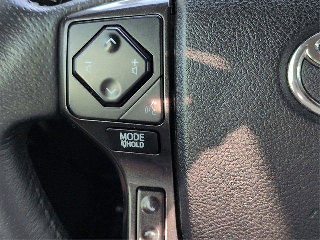 Used 2021 Toyota 4Runner TRD Off-Road Premium image 23