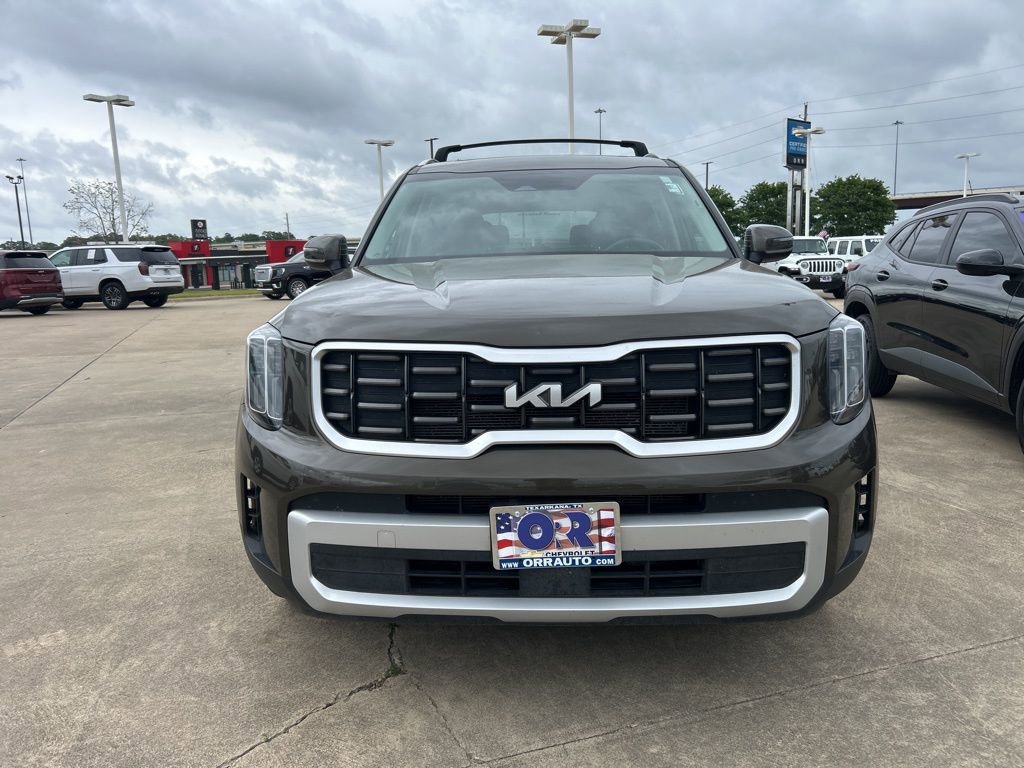 Used 2025 Kia Telluride S AWD/4WD image 2