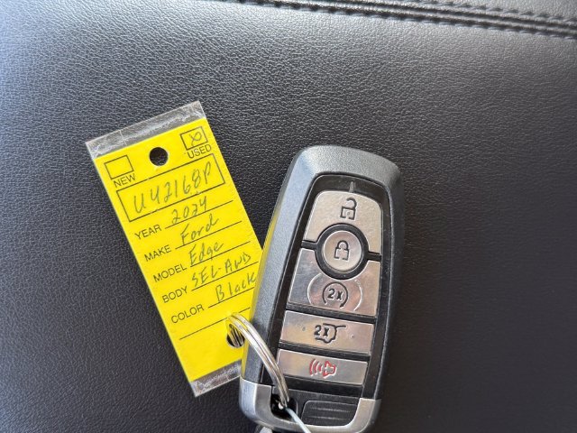 Certified 2024 Ford Edge SEL w/ Convenience Package AWD/4WD image 14