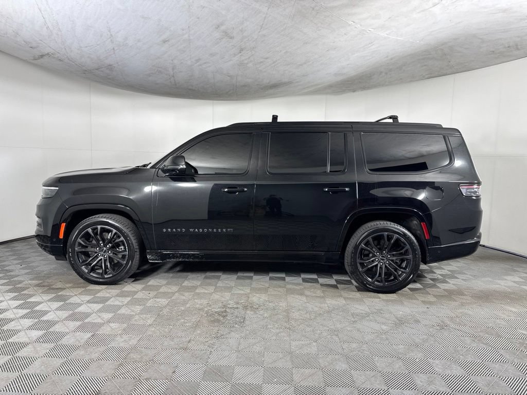 Certified 2024 Jeep Grand Wagoneer Series III w/ Rear Seat Video Group 1 AWD/4WD image 8