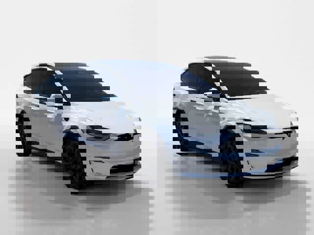 Used 2023 Tesla Model X Plaid image 7
