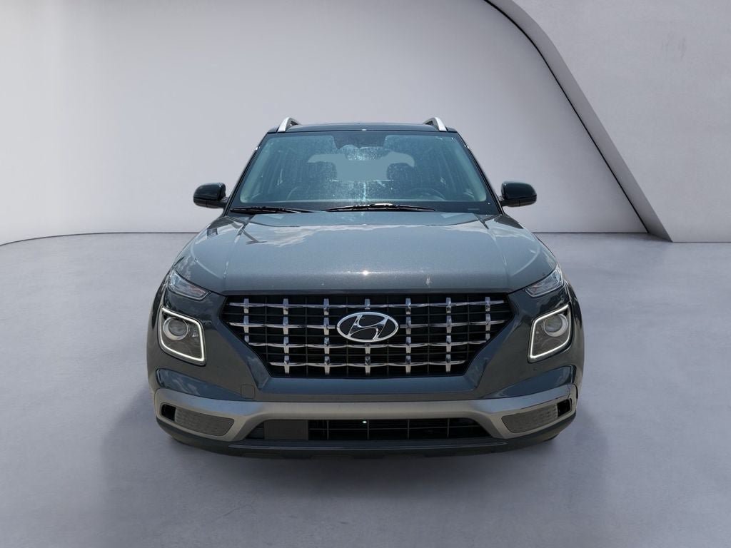 Used 2024 Hyundai Venue Limited FWD image 8