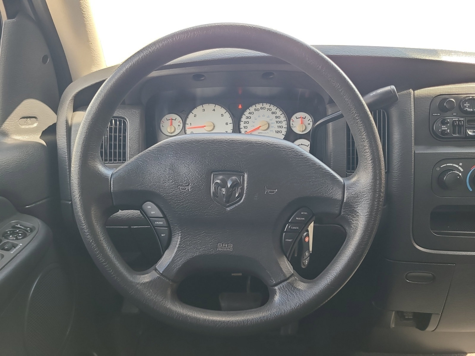 Used 2003 Dodge Ram 1500 Truck SLT image 11