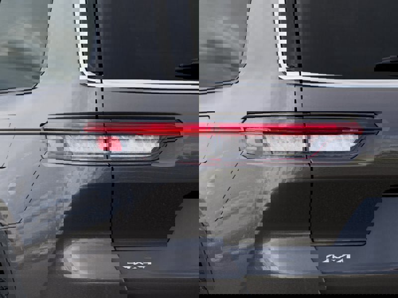 New 2025 Jeep Grand Cherokee L Laredo w/ Luxury Tech Group I image 20