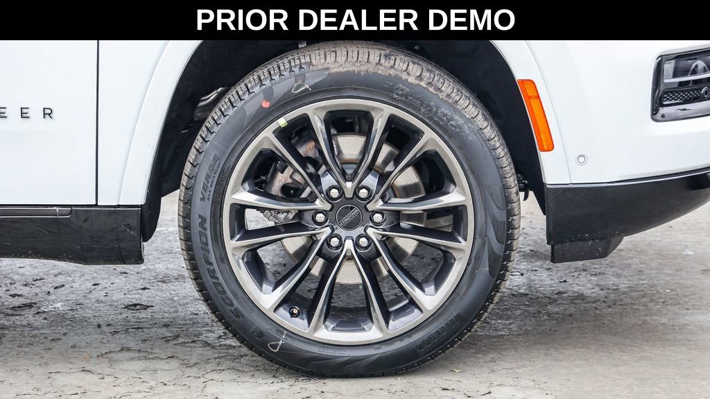 New 2025 Jeep Grand Wagoneer Series III w/ Quick Order Packagew 28T image 11