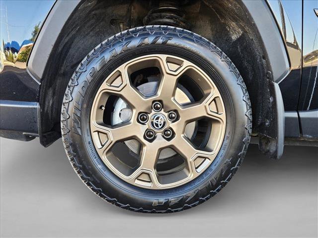 Used 2024 Toyota RAV4 Hybrid Woodland image 24