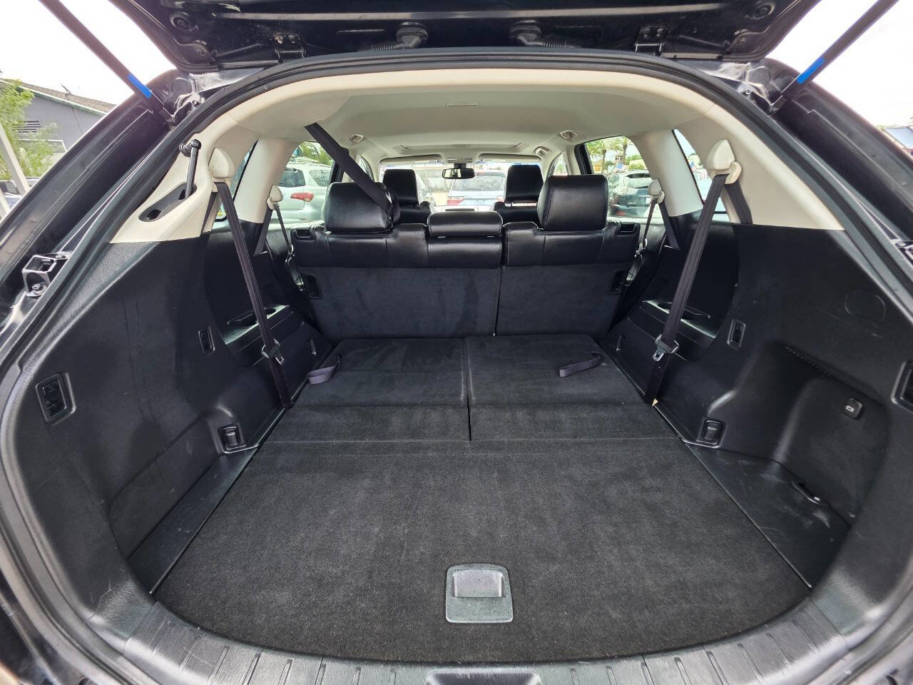 Used 2010 MAZDA CX-9 Grand Touring w/ Moonroof & Bose Audio Pkg image 15