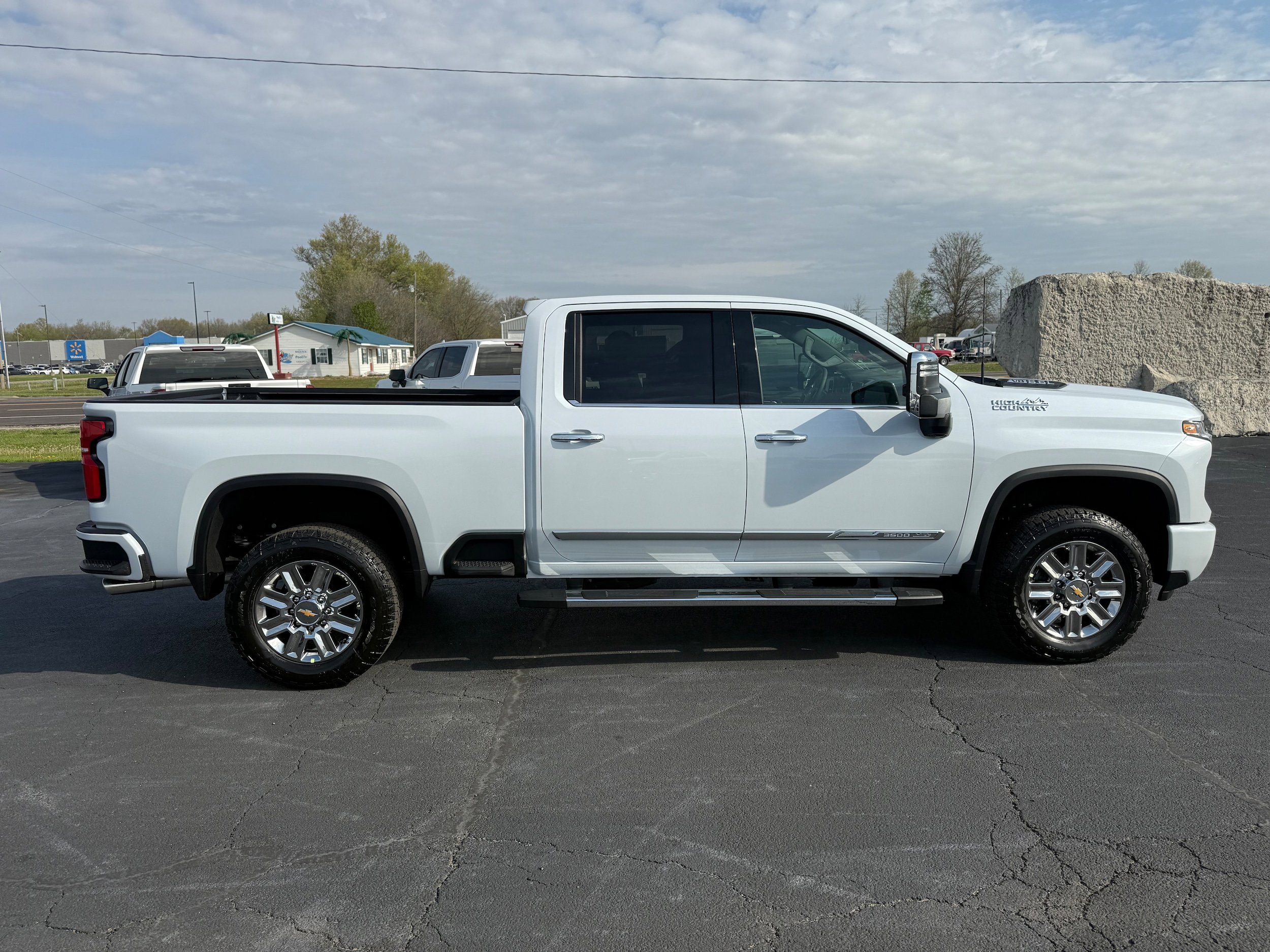 New 2026 Chevrolet Silverado 3500 High Country AWD/4WD image 8