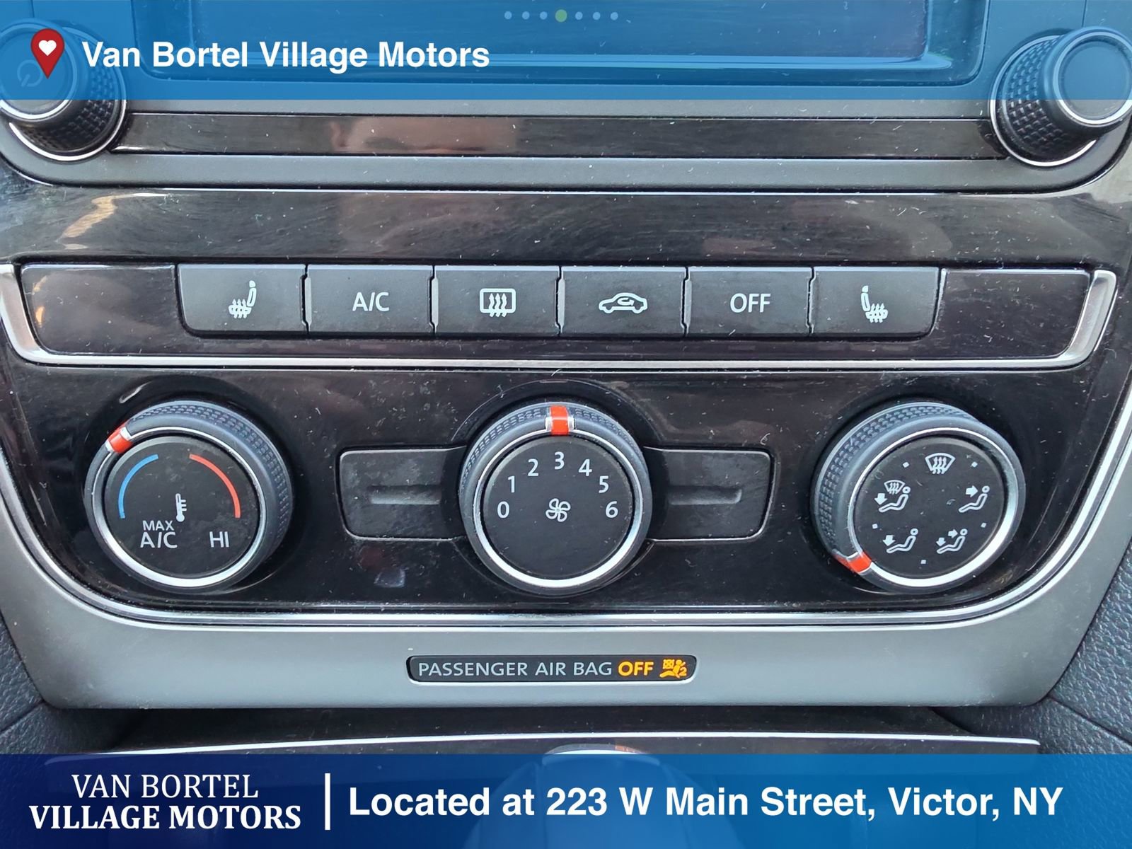 Used 2019 Volkswagen Passat 2.0T Wolfsburg w/ Wheels & Sunroof Package FWD image 20