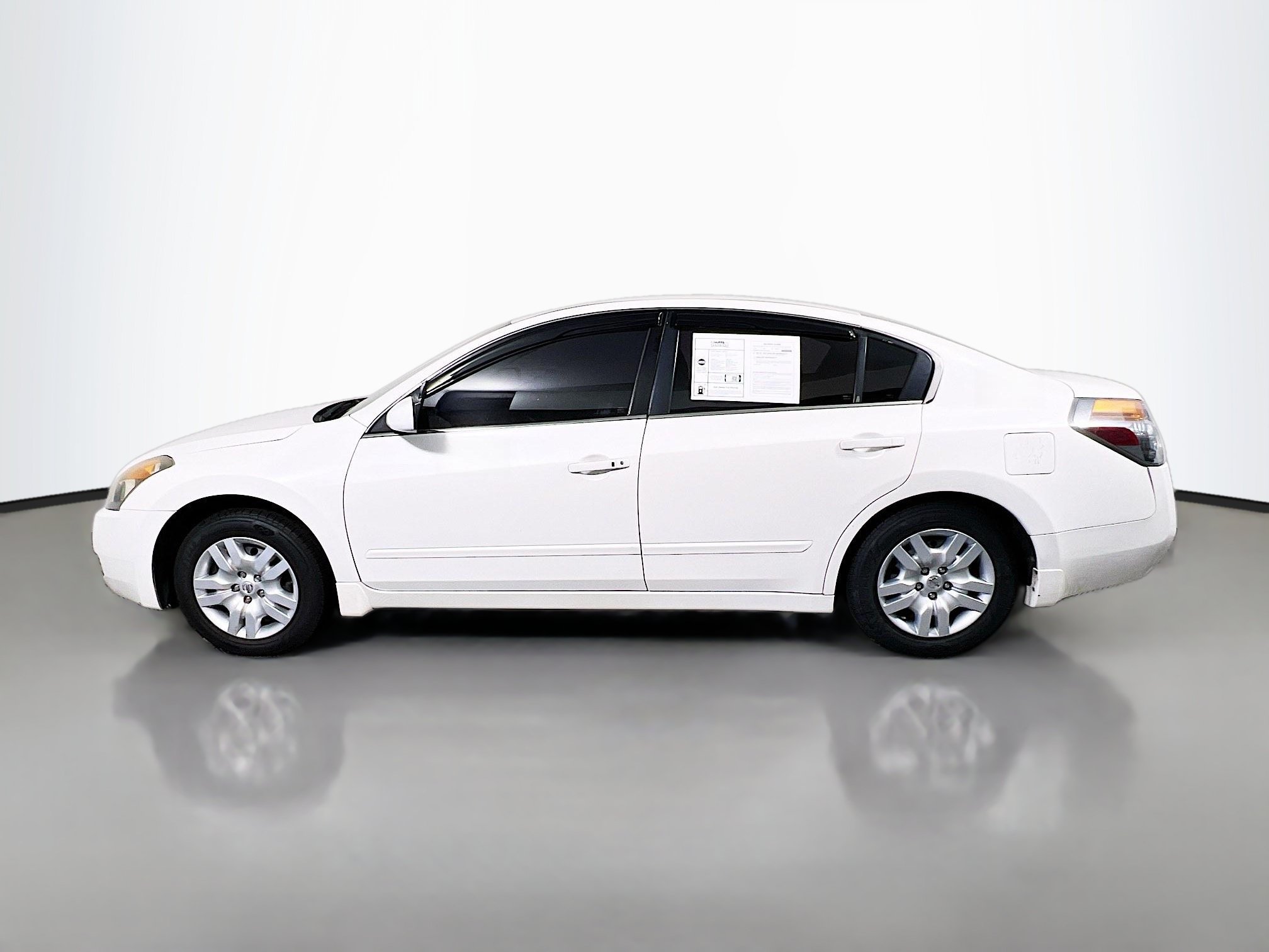 Used 2009 Nissan Altima 2.5 S w/ Convenience Pkg FWD image 9