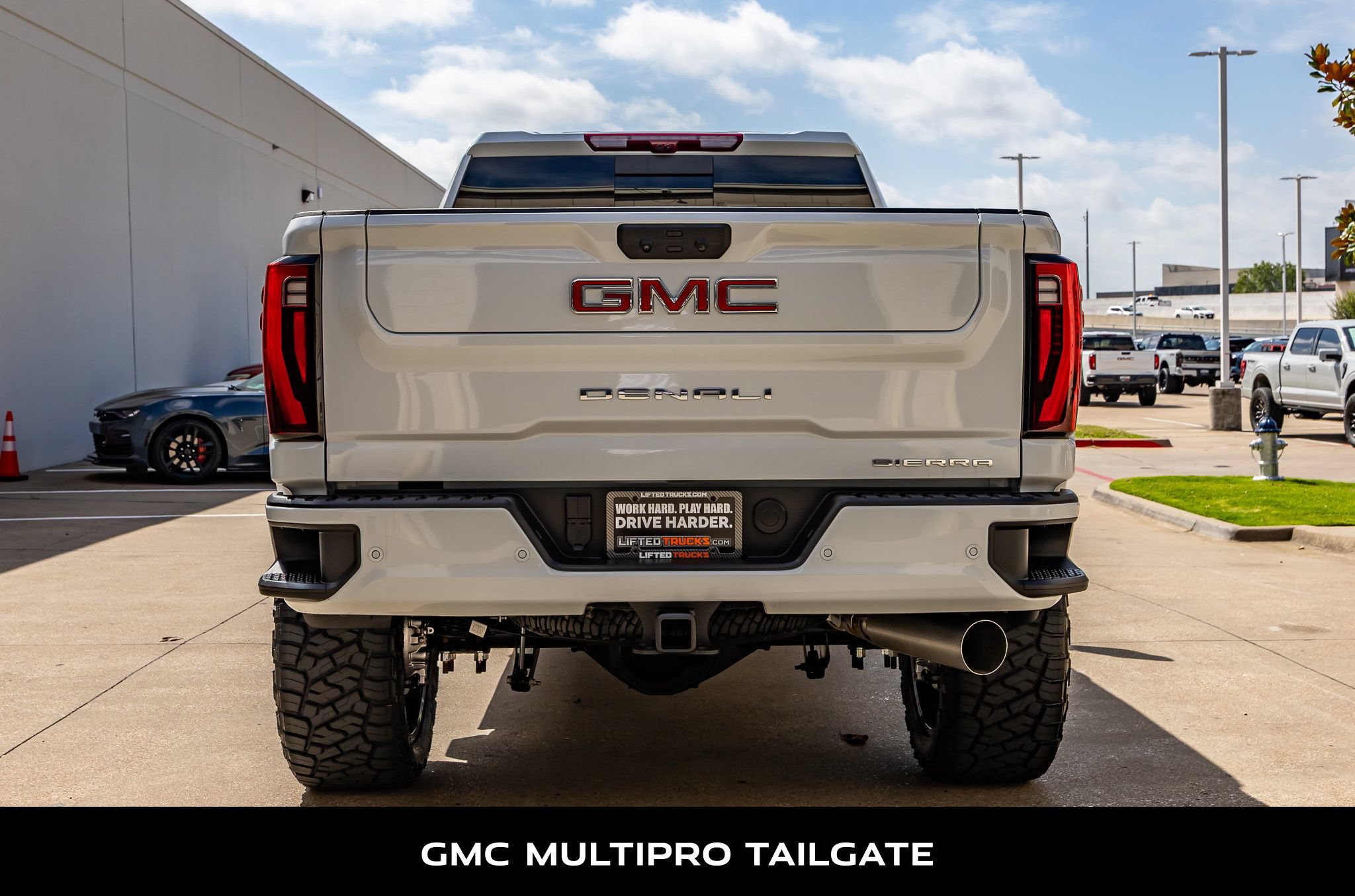 Used 2026 GMC Sierra 2500 Denali Ultimate AWD/4WD image 8