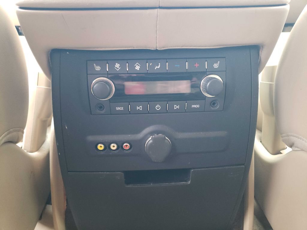 Used 2014 Cadillac Escalade Premium AWD/4WD image 27